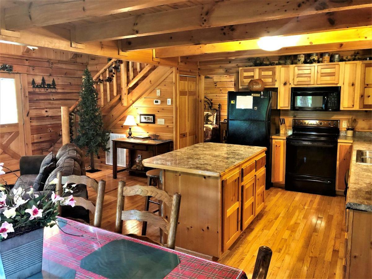 Вілла Bear Pleasures Cabin Гатлінбург Екстер'єр фото